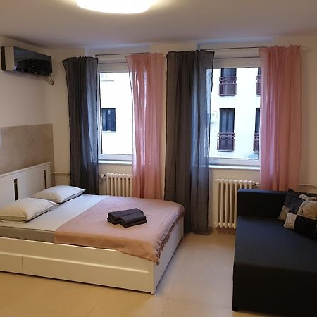 Podbara Centar Apartment Novi Sad Bagian luar foto